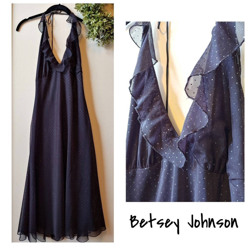 Betsey Johnson • Backless Party Dress